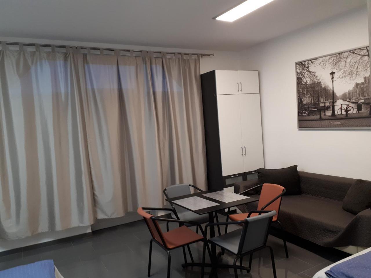Kertvarosi Apartman II Tiszaújváros Zewnętrze zdjęcie