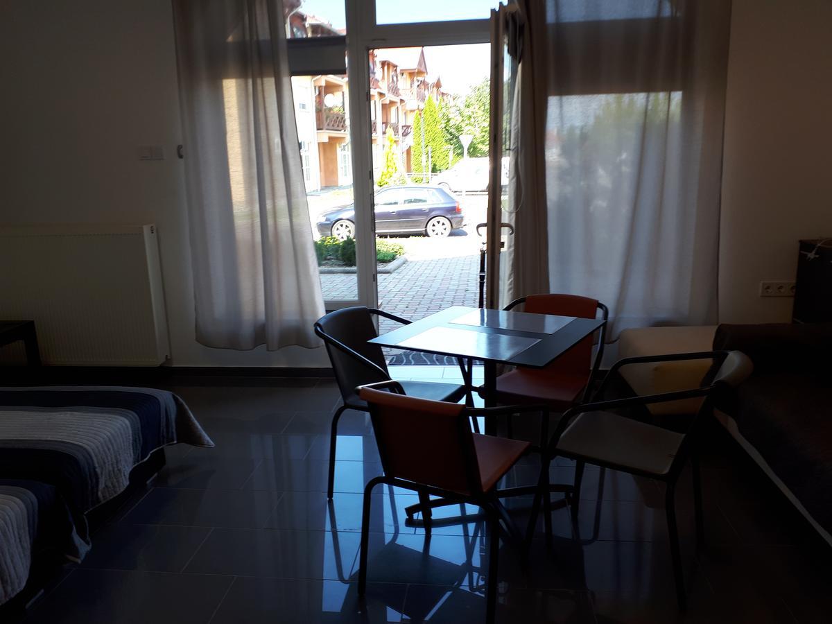Kertvarosi Apartman II Tiszaújváros Zewnętrze zdjęcie